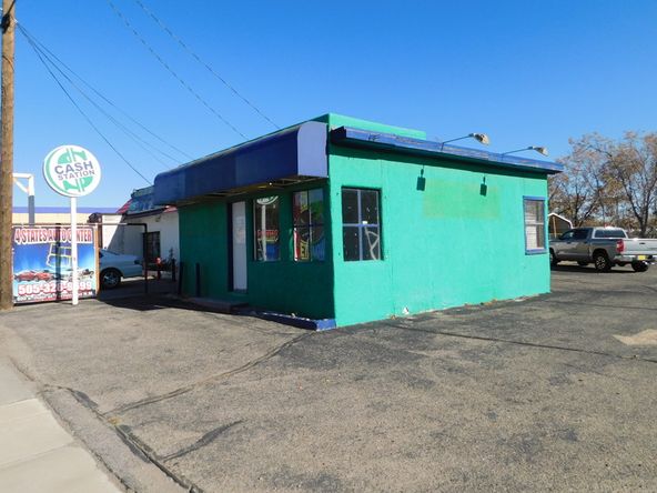805 E Main St, Farmington, NM 87401